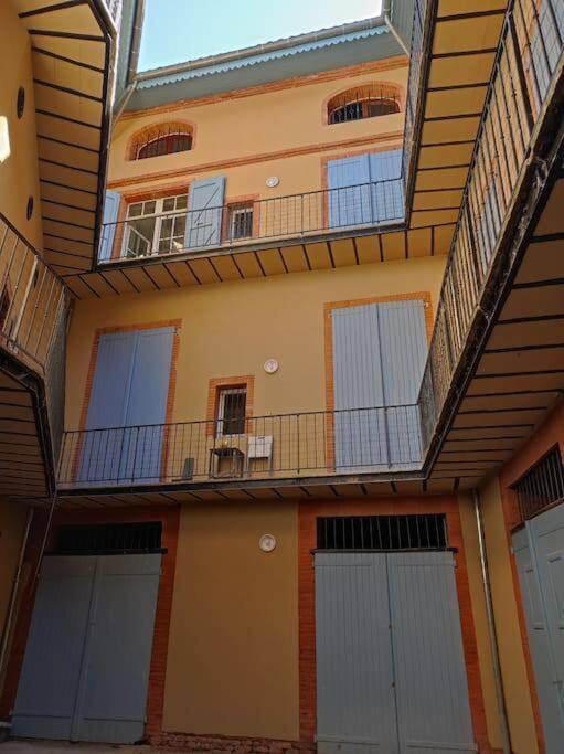 Apartament Cocon De Charline - Charme Et Elegance Dans Le Centre Montauban Zewnętrze zdjęcie